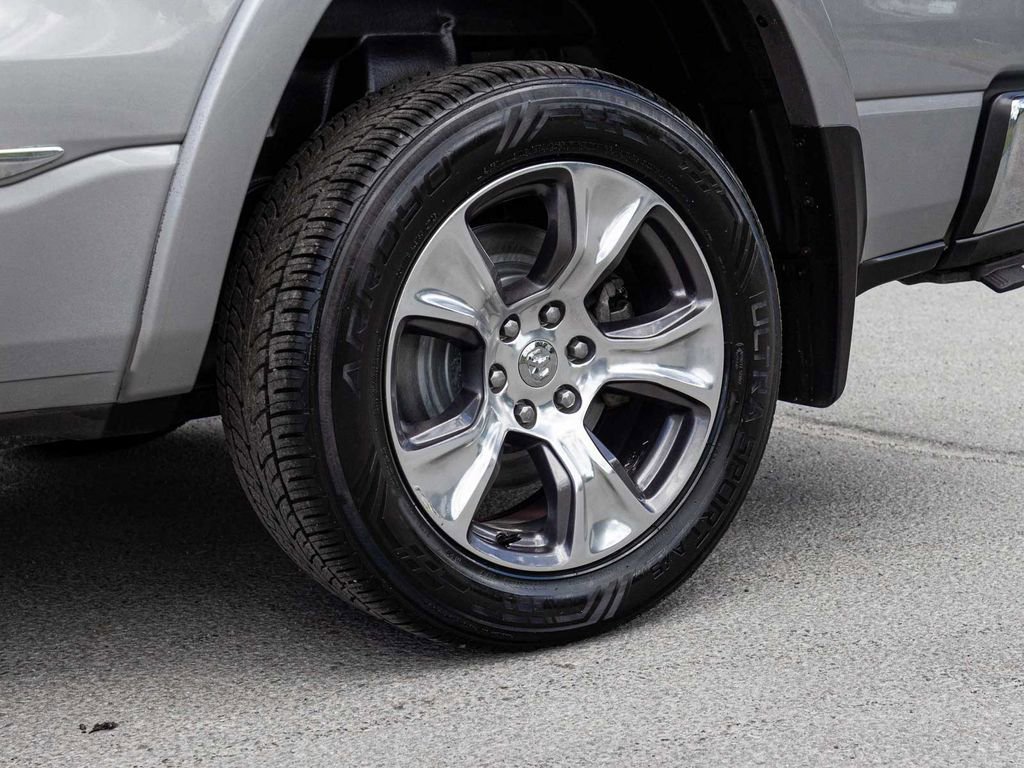 Used 2020 RAM 1500 Laramie AWD/4WD image 8