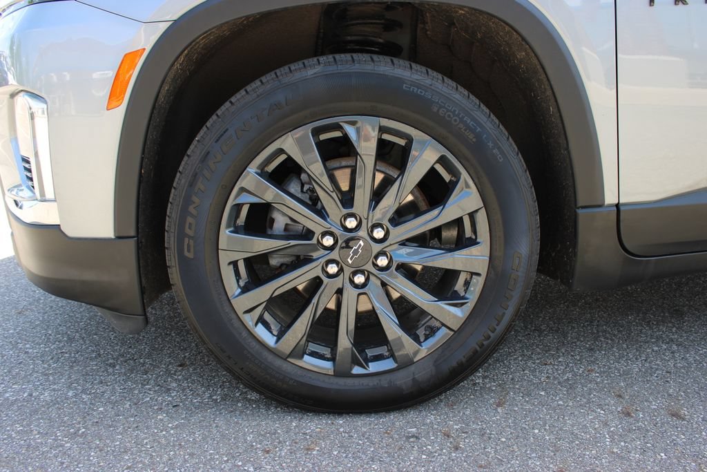 Certified 2023 Chevrolet Traverse RS w/ LPO, Floor Liner Package AWD/4WD image 33