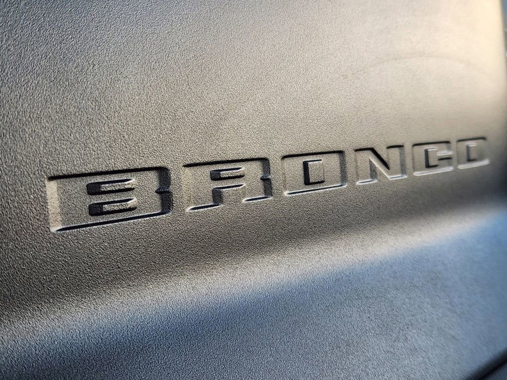 Used 2024 Ford Bronco Big Bend w/ Sasquatch Package image 35