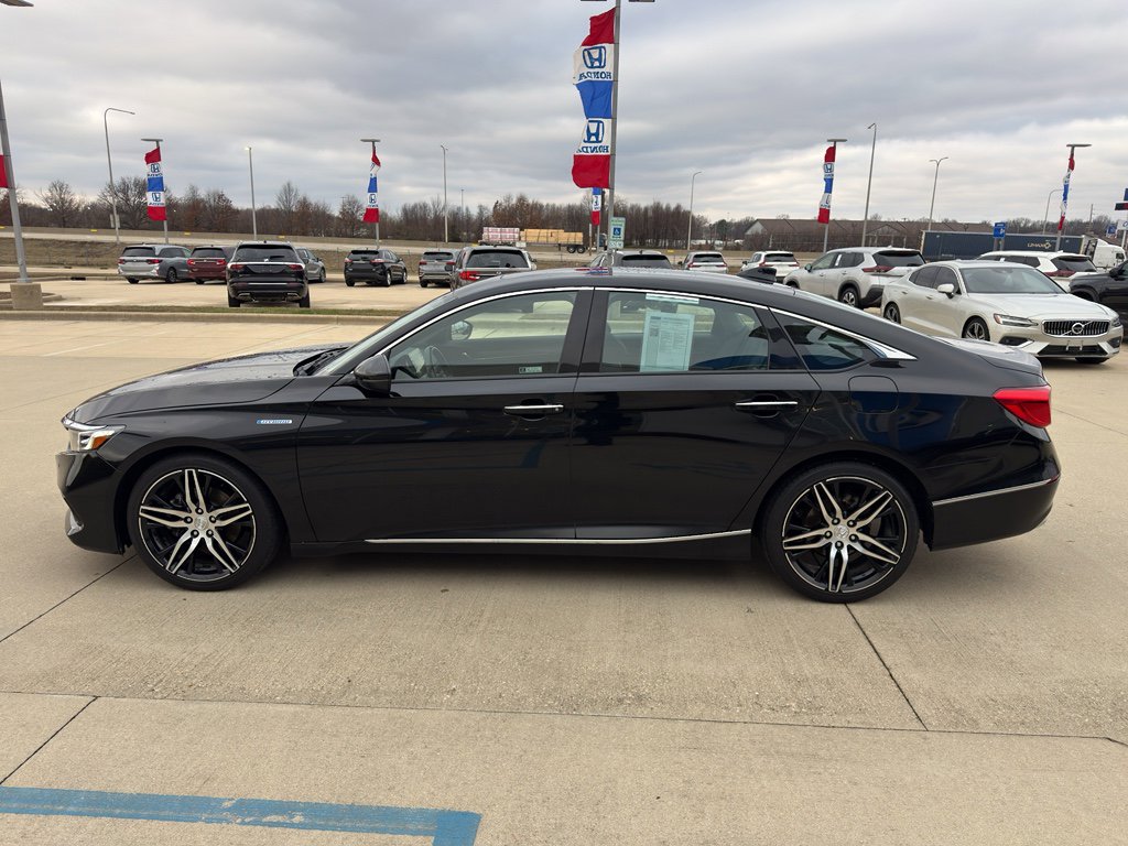 Used 2021 Honda Accord Touring image 8