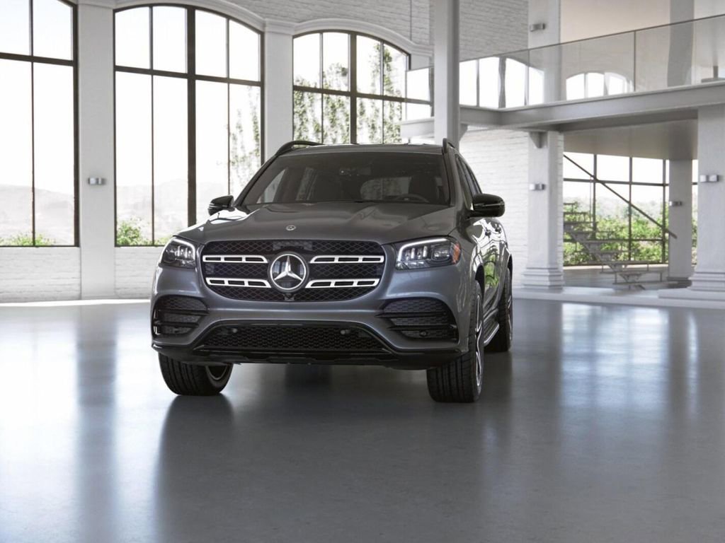 Certified 2021 Mercedes-Benz GLS 580 4MATIC image 43