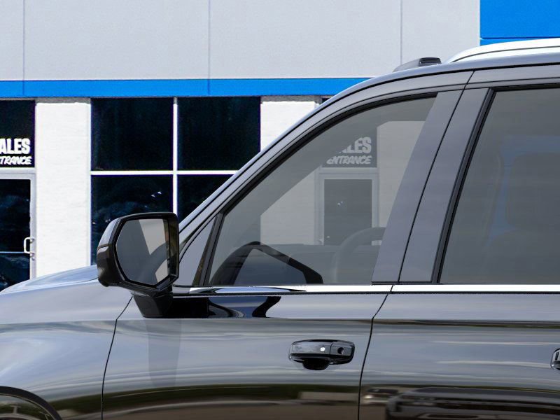 New 2026 Chevrolet Suburban LT w/ Comfort Package image 12