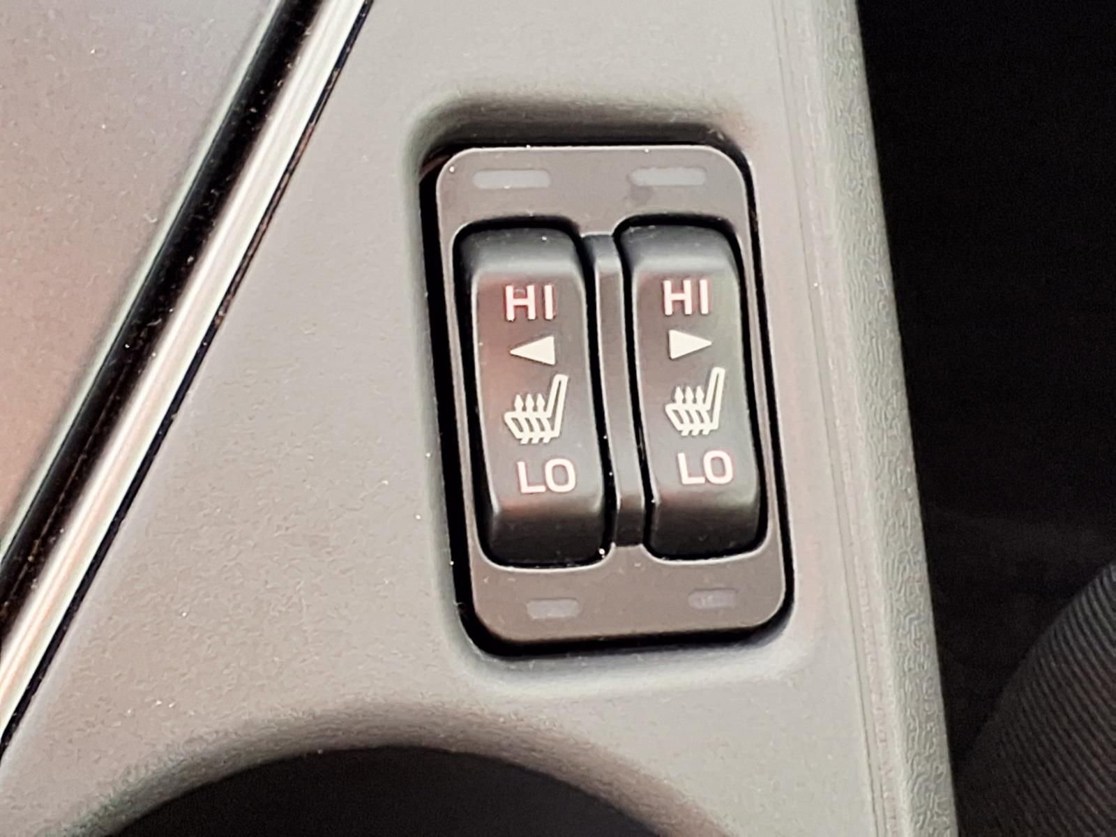 Used 2025 Subaru Crosstrek 2.0i Premium image 21