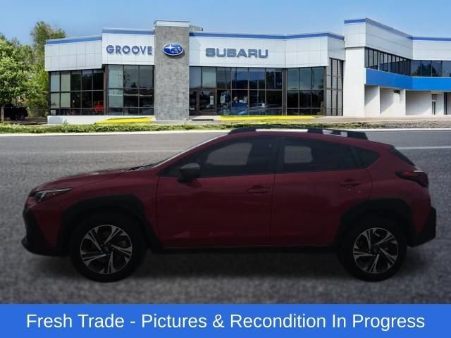 Used 2024 Subaru Crosstrek 2.5i Premium w/ Crosstrek Mirror Package AWD/4WD image 2