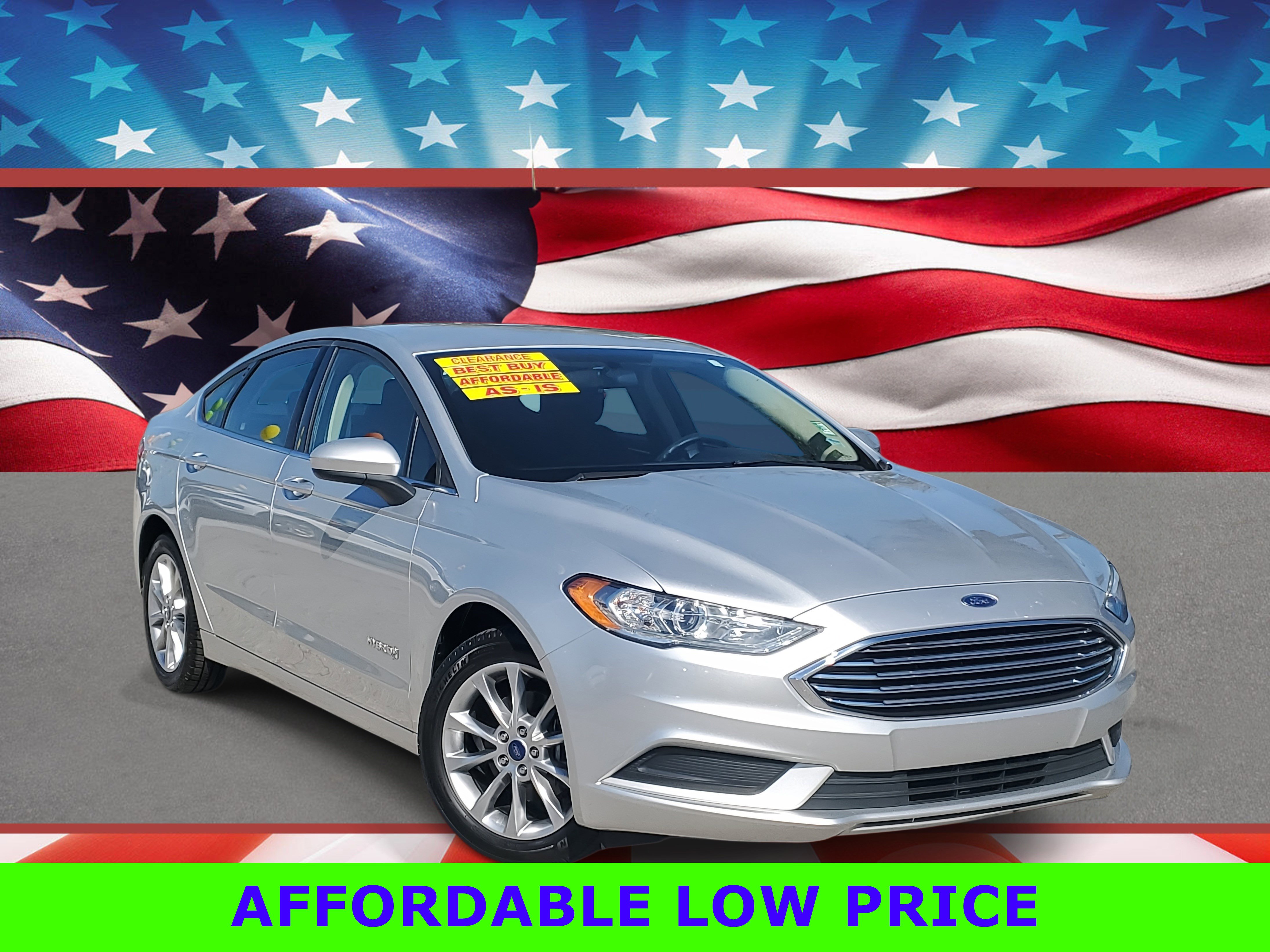 Used 2017 Ford Fusion SE image 1