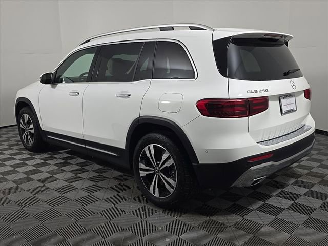 New 2026 Mercedes-Benz GLB 250 4MATIC image 3