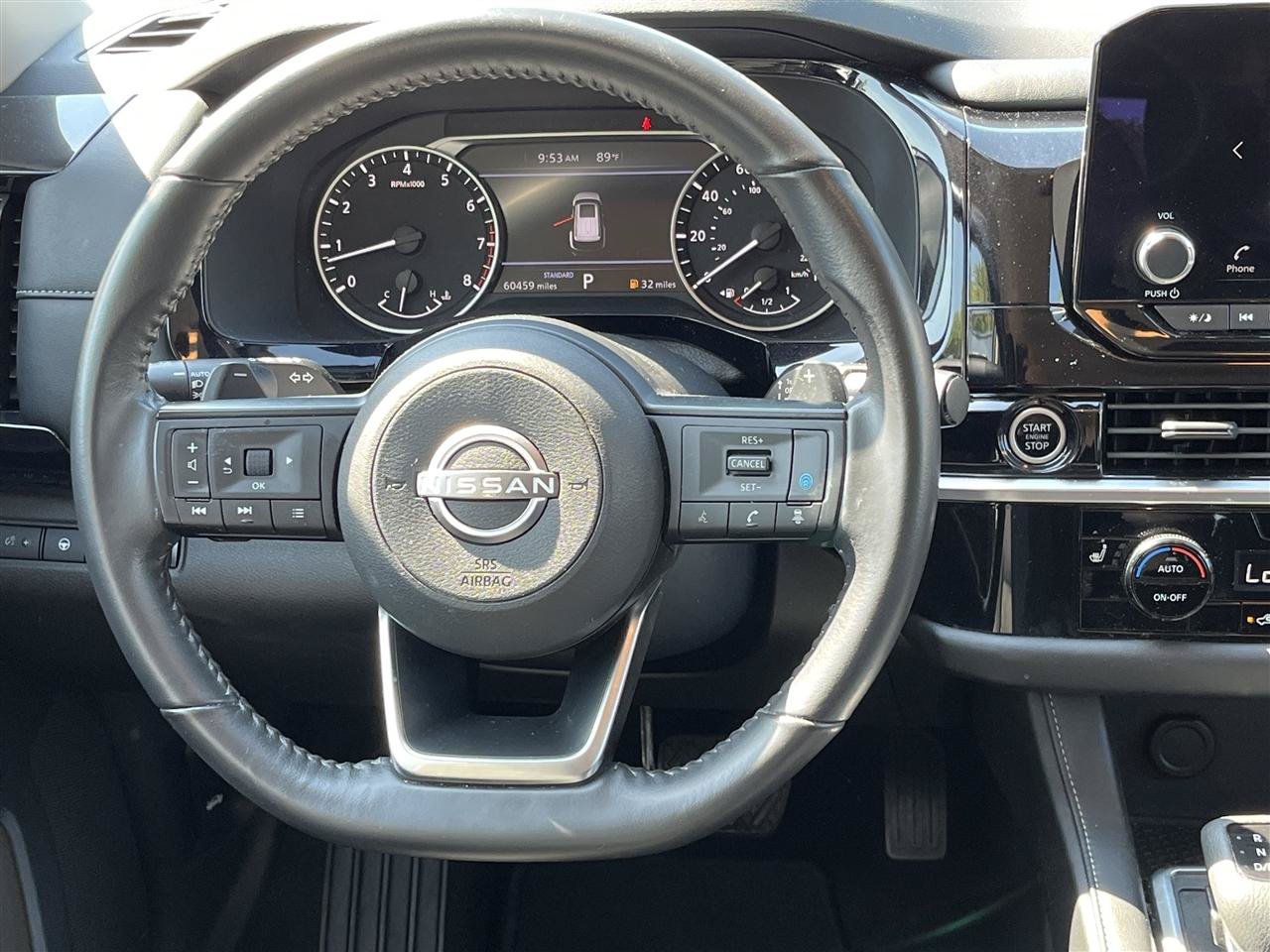 Used 2024 Nissan Pathfinder SV FWD image 19