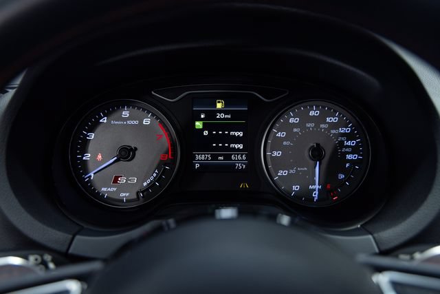 Used 2016 Audi S3 Prestige AWD/4WD image 2