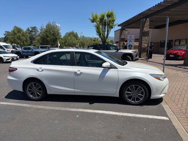 Used 2017 Toyota Camry SE w/ Moonroof Package
