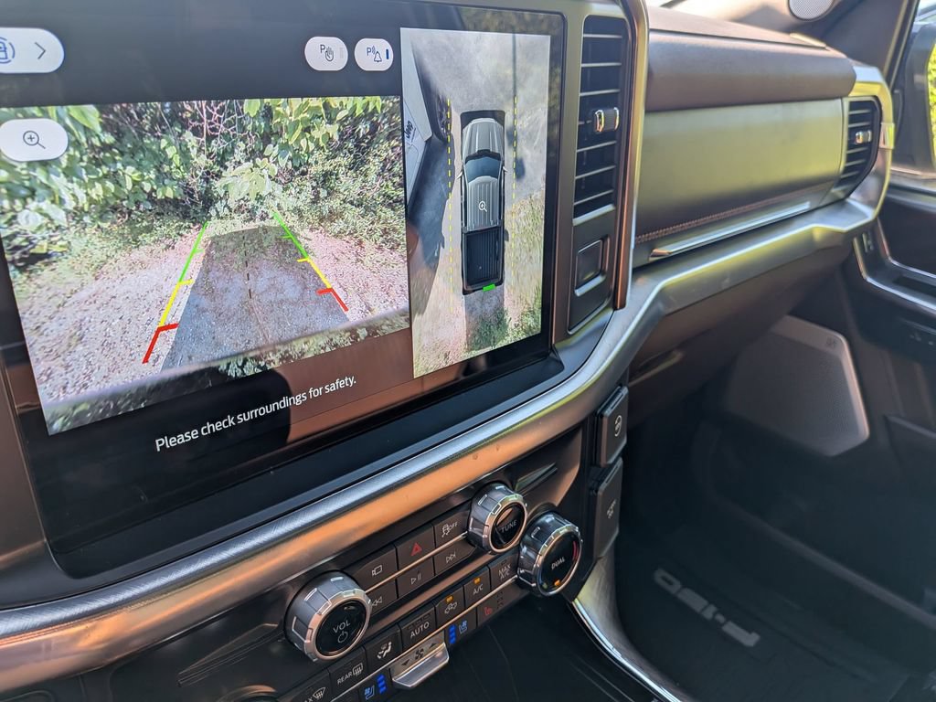 Used 2025 Ford F150 King Ranch w/ FX4 Off-Road Package AWD/4WD image 18