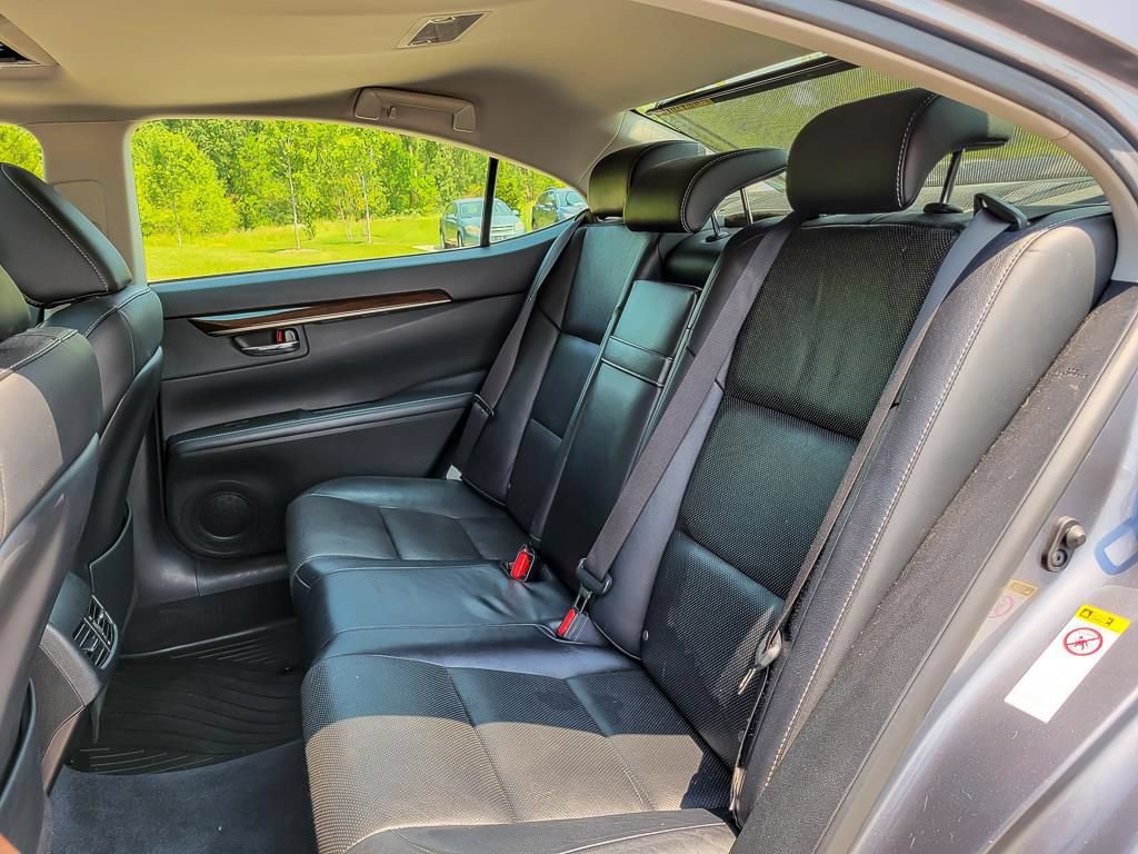 Used 2014 Lexus ES 350 w/ Luxury Package FWD image 11