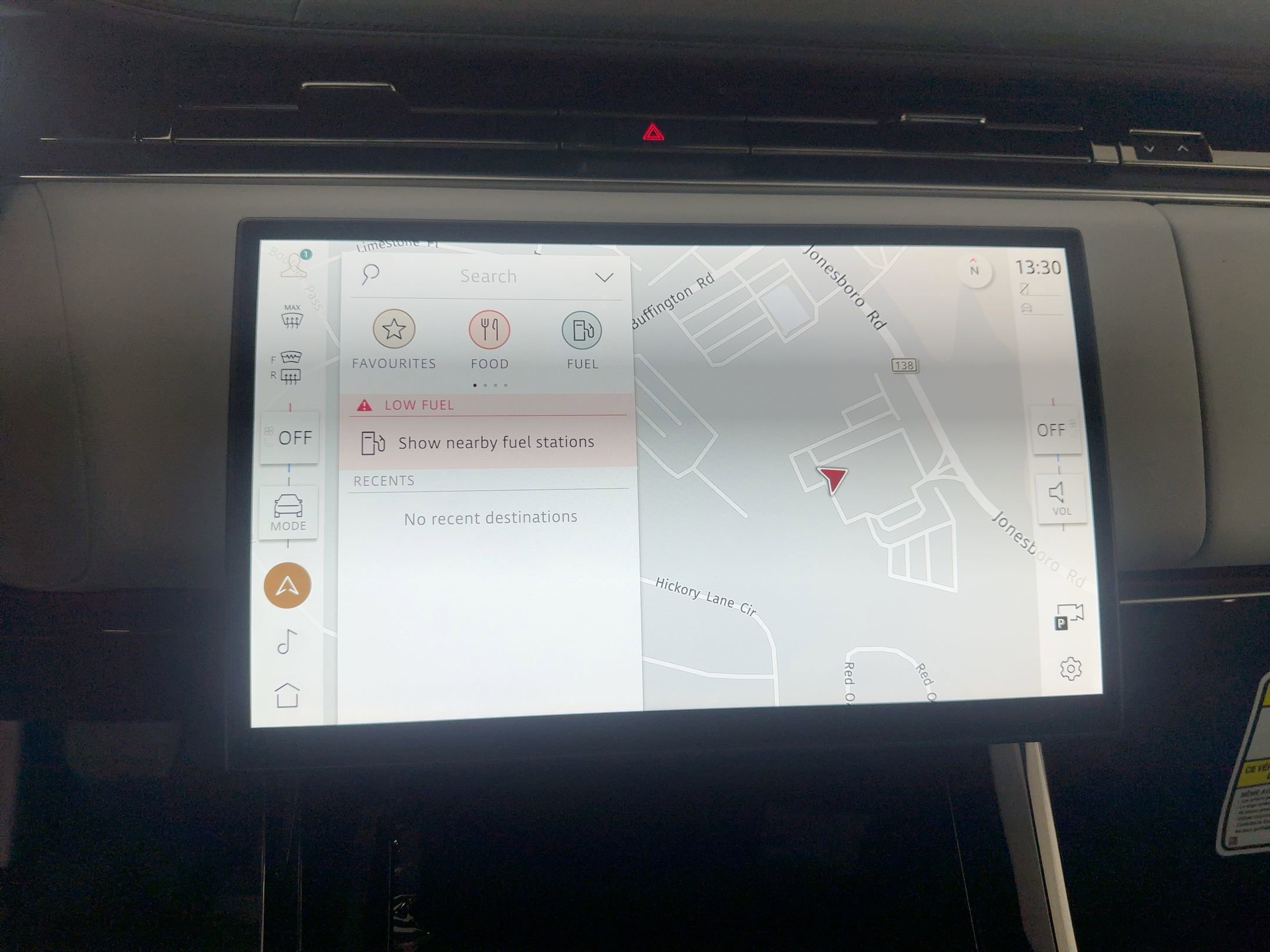 New 2025 Land Rover Range Rover Sport SE image 21