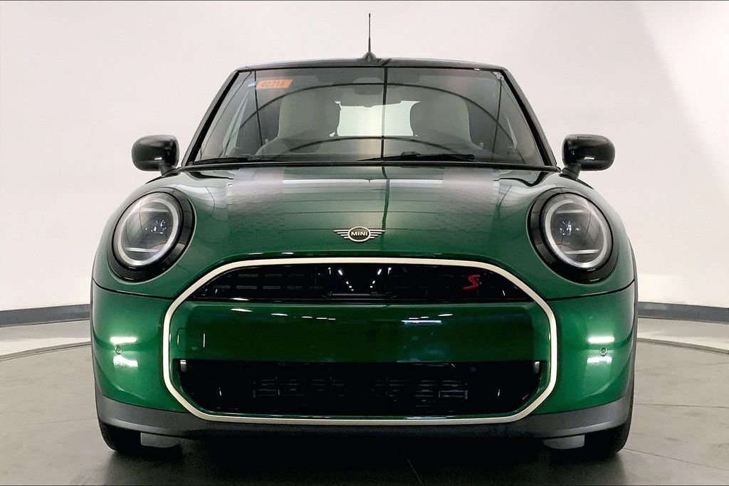 Used 2026 MINI Cooper S FWD image 2