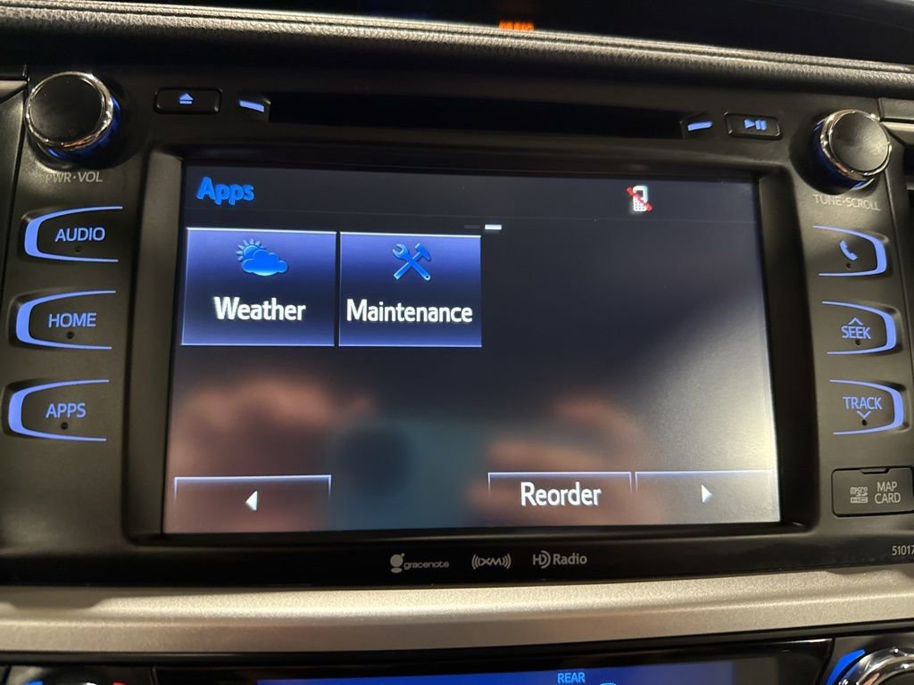 Used 2017 Toyota Highlander XLE image 29