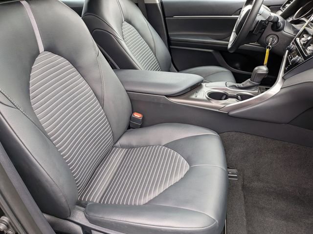 Used 2024 Toyota Camry SE FWD image 25