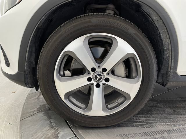 Used 2019 Mercedes-Benz GLC 300 image 11