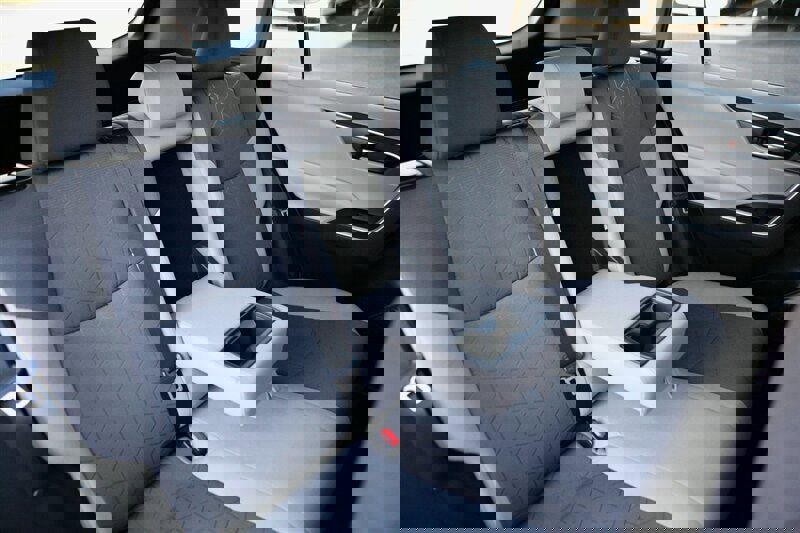 Used 2021 Toyota RAV4 XLE image 16