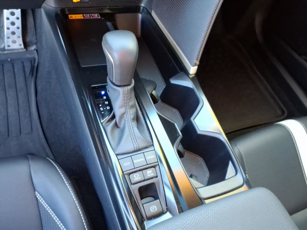 Certified 2025 Toyota Camry SE w/ Convenience Package image 34