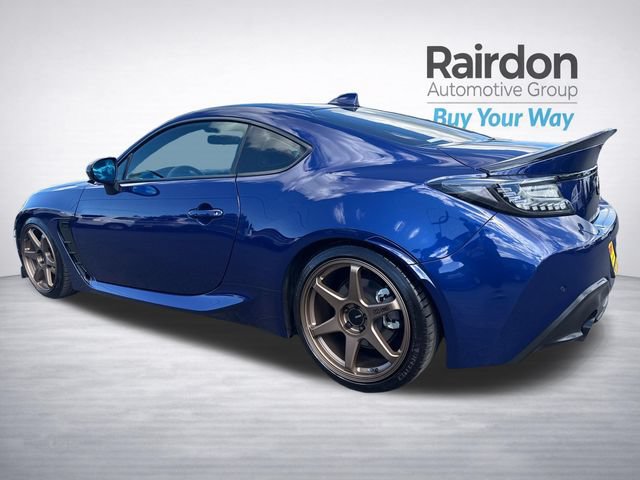 Used 2025 Toyota GR86 Premium w/ ALL Weather Mat Package (TMS) RWD image 5