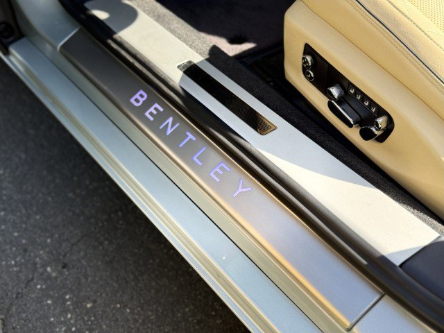 Used 2022 Bentley Continental GT Mulliner image 19