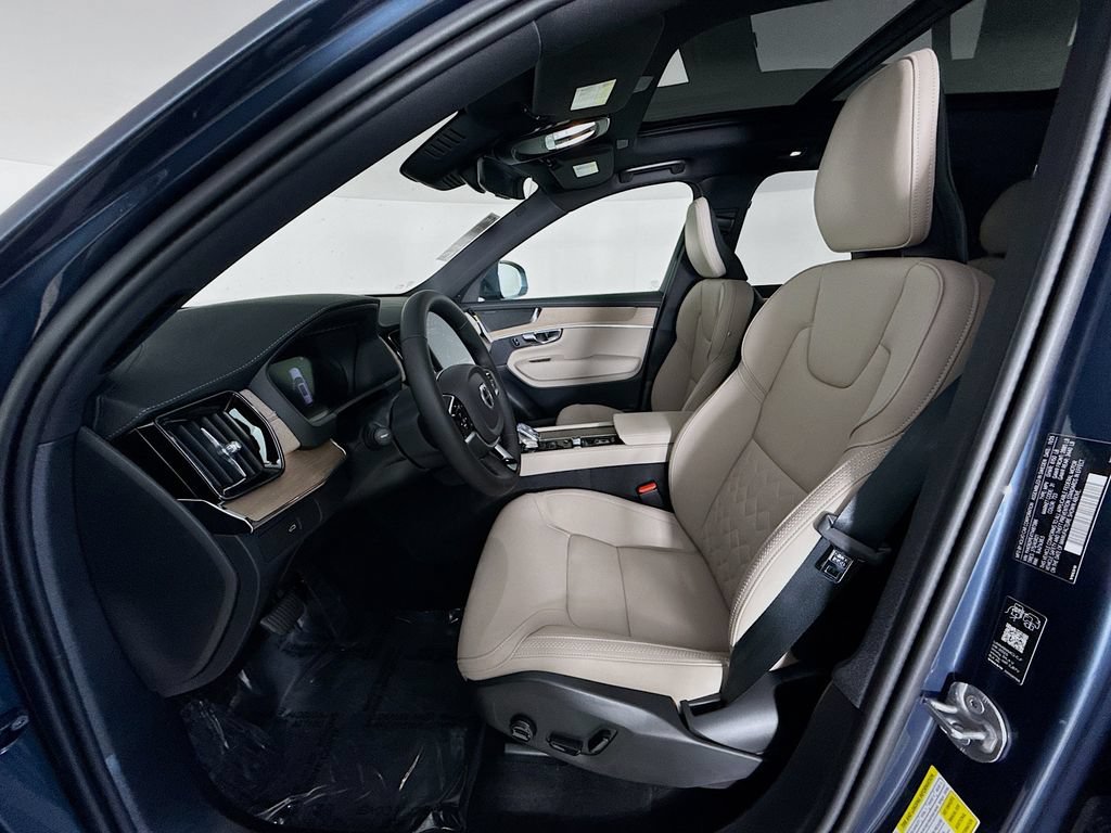 New 2026 Volvo XC90 B6 Plus w/ Protection Package Premier AWD/4WD image 22