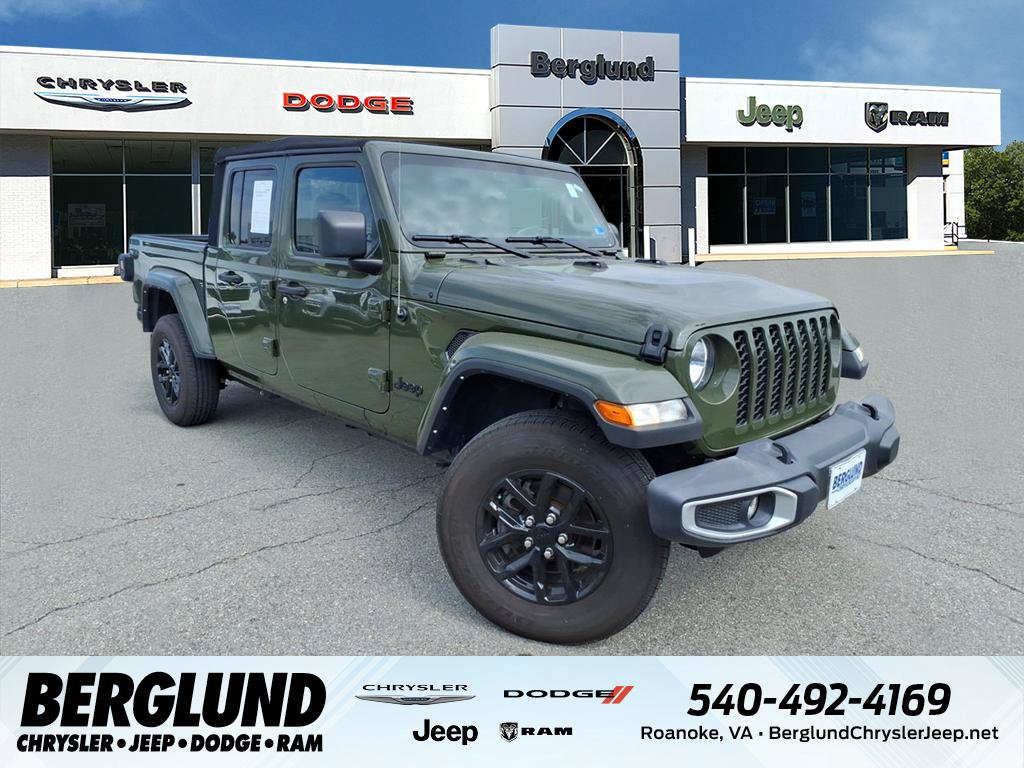 Used 2022 Jeep Gladiator Sport AWD/4WD video 1
