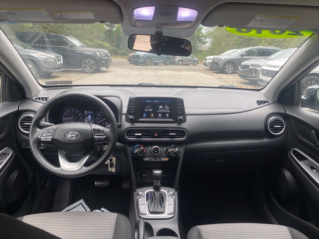 Used 2018 Hyundai Kona SE AWD/4WD image 12
