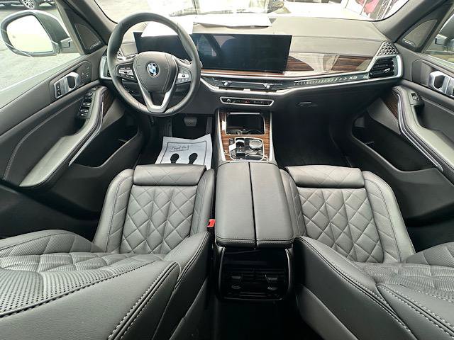 Used 2026 BMW X5 xDrive40i AWD/4WD image 21