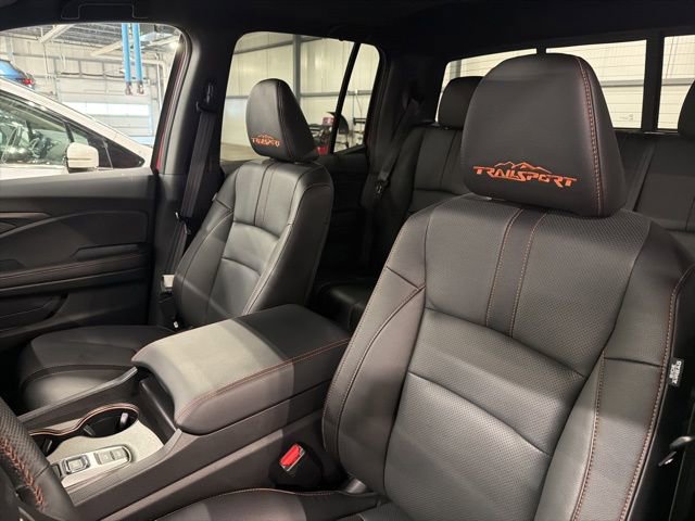 Certified 2025 Honda Ridgeline TrailSport image 9