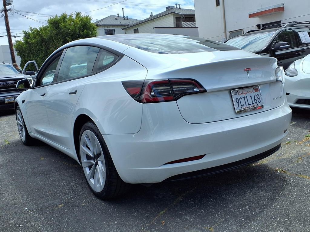 Used 2022 Tesla Model 3 Long Range AWD/4WD image 10