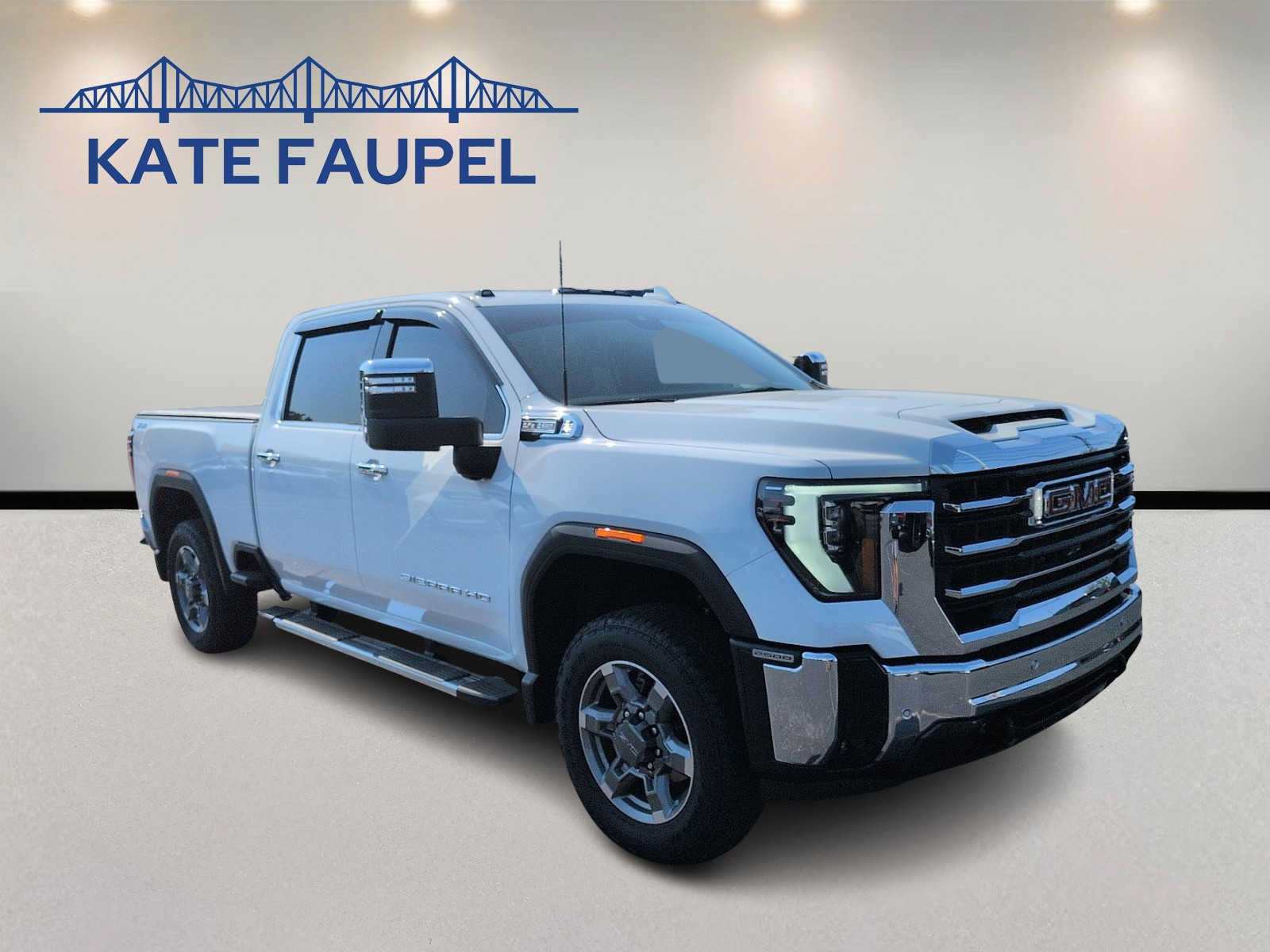 Used 2026 GMC Sierra 2500 SLT w/ SLT Premium Package AWD/4WD image 1
