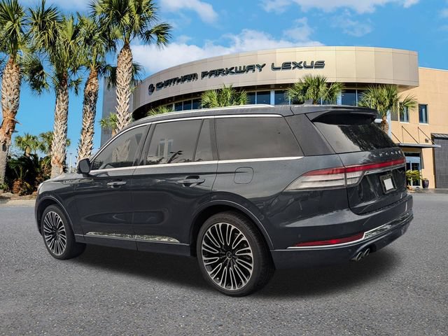 Used 2020 Lincoln Aviator Black Label w/ Class IV Trailer Tow Package AWD/4WD image 7