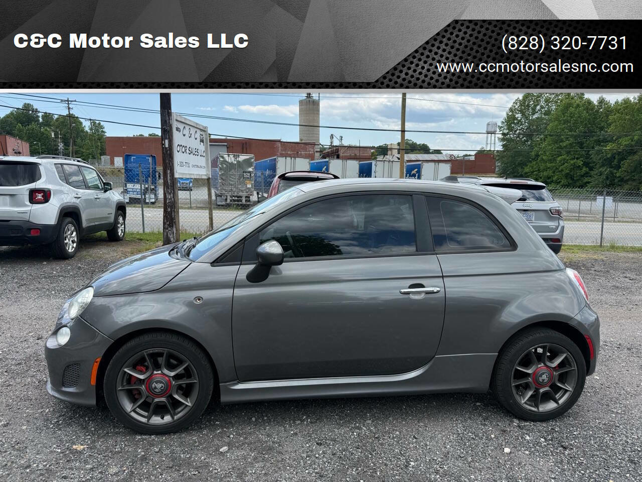Used 2013 FIAT 500 Abarth w/ Beats Audio Pkg FWD image 1