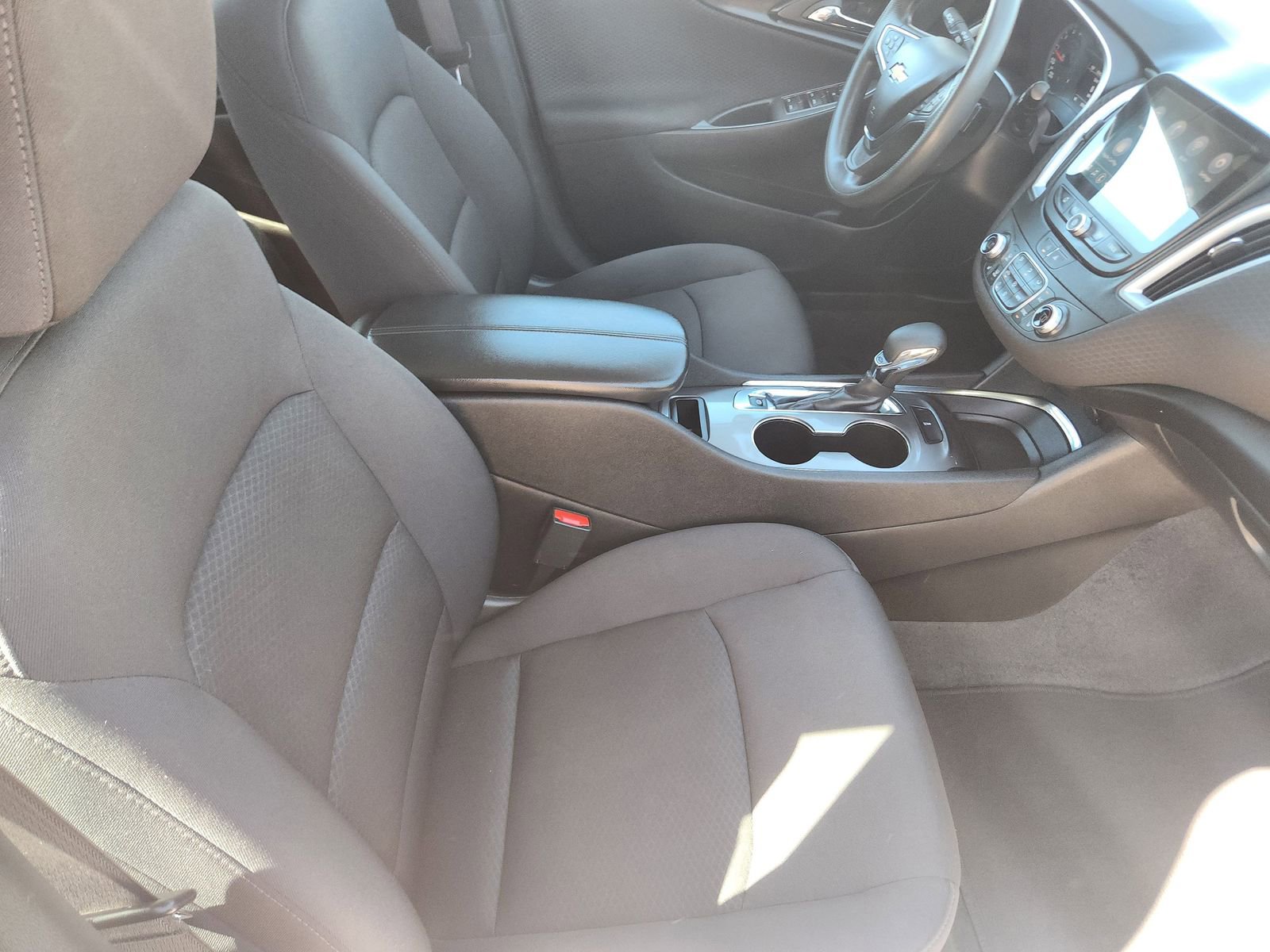 Used 2023 Chevrolet Malibu LT image 15