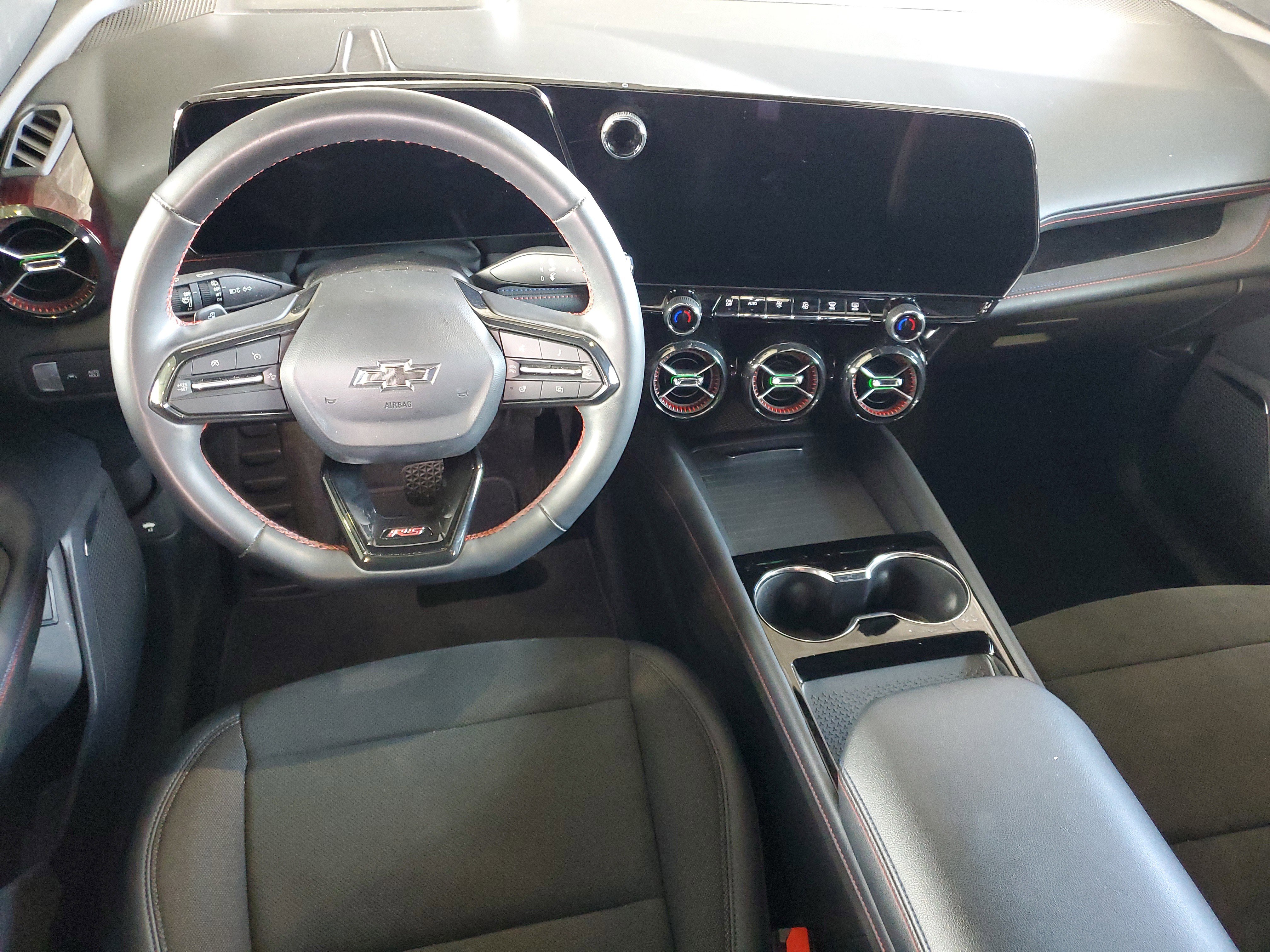 Used 2024 Chevrolet Blazer EV RS RWD image 12