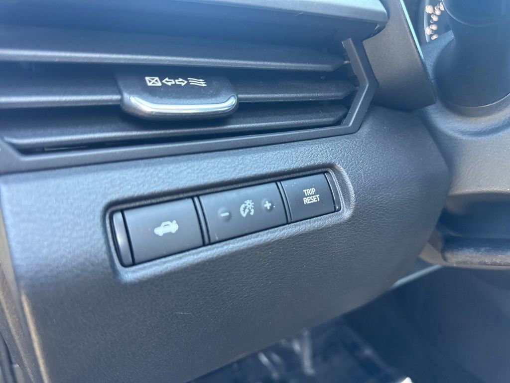 Used 2024 Nissan Altima 2.5 SV image 17