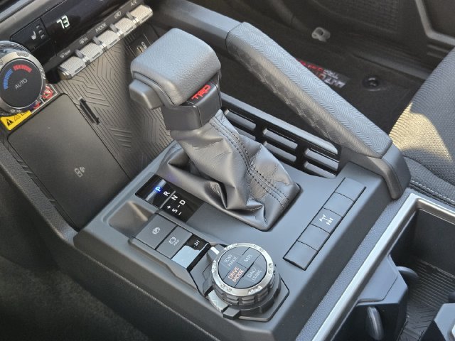 New 2026 Toyota 4Runner TRD Off-Road AWD/4WD image 18