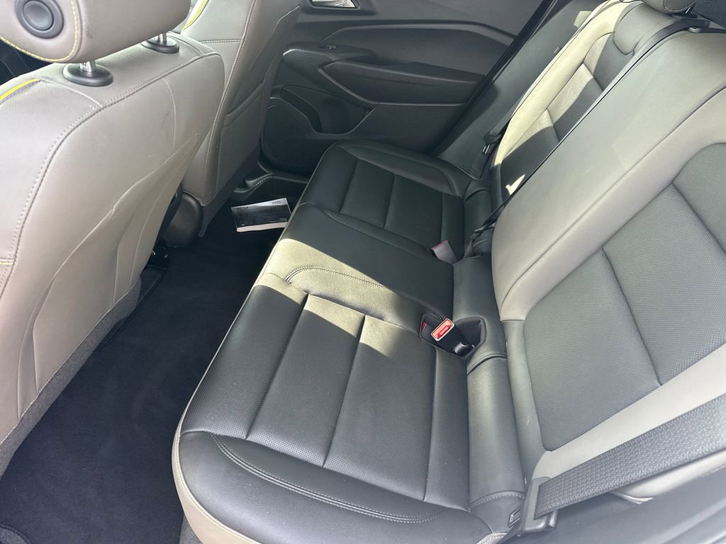 Used 2025 Chevrolet Trax ACTIV w/ Driver Confidence Package image 20