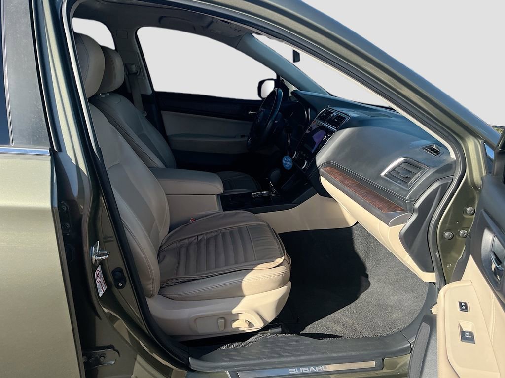 Used 2019 Subaru Outback 3.6R Limited AWD/4WD image 30