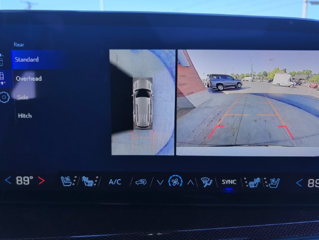 Used 2026 Chevrolet Traverse RS w/ LPO, Floor Liner Package AWD/4WD image 21