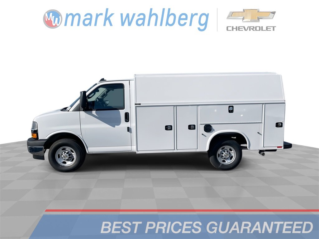 New 2025 Chevrolet Express 3500 w/ Power Convenience Package