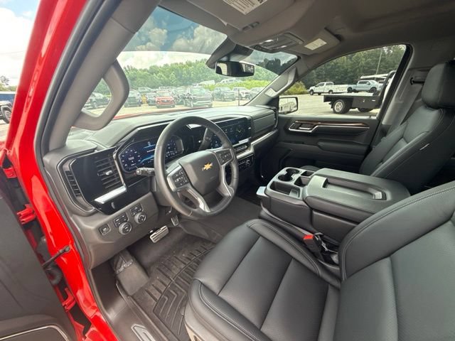 Used 2024 Chevrolet Silverado 1500 LT w/ Z71 Off-Road Package AWD/4WD image 25