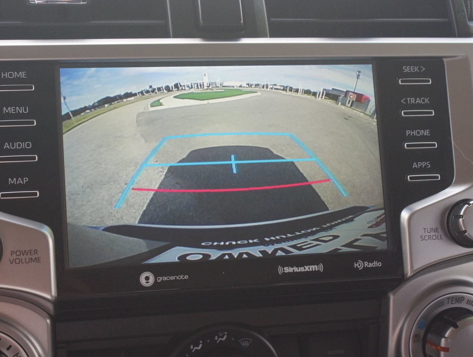 Used 2020 Toyota 4Runner SR5 AWD/4WD image 8