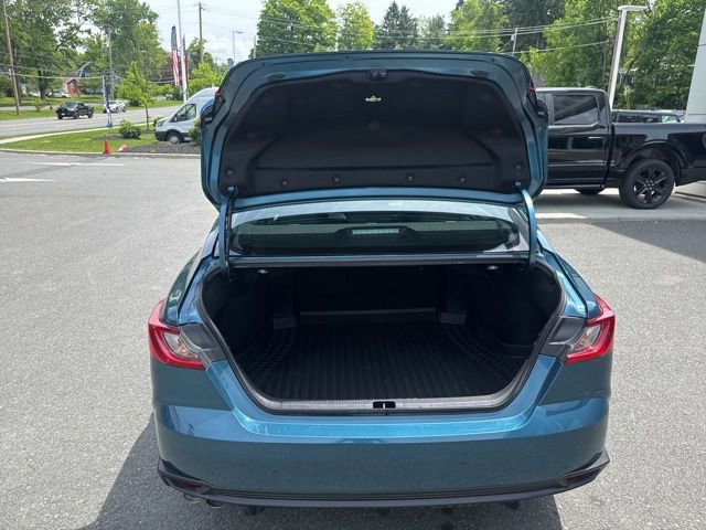 Used 2026 Toyota Camry SE w/ Convenience Package AWD/4WD image 9