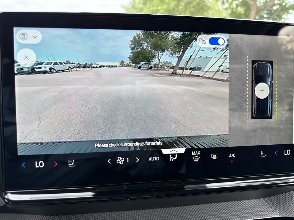 New 2026 Ford Expedition Active RWD image 27