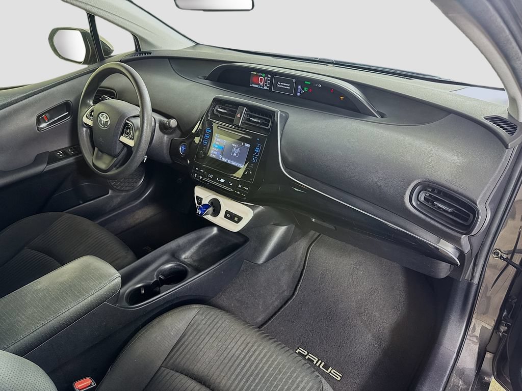 Used 2016 Toyota Prius Two FWD image 33