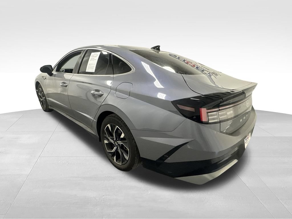 Used 2024 Hyundai Sonata SEL FWD image 12