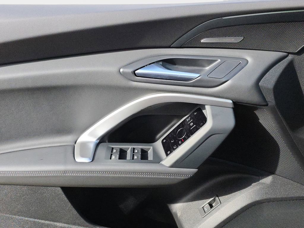 New 2026 Audi Q5 Premium Plus image 18