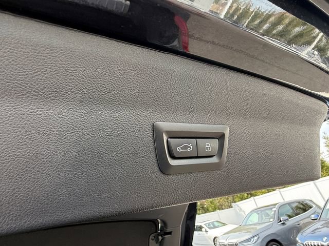 Certified 2023 BMW X4 xDrive30i w/ Premium Package image 35