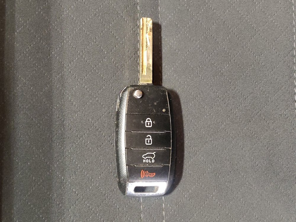 Used 2019 Kia Sorento S image 32